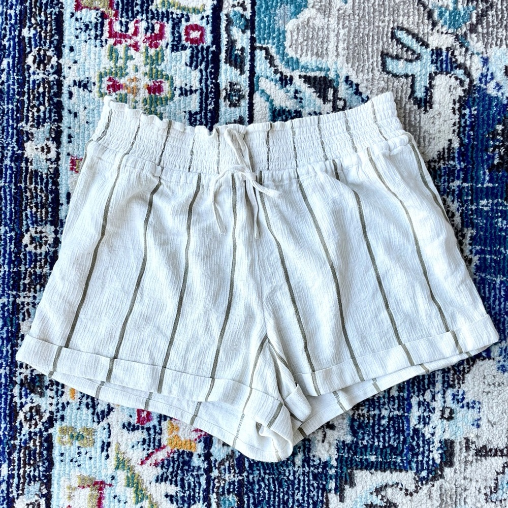 O’Neil flowy string tie shorts